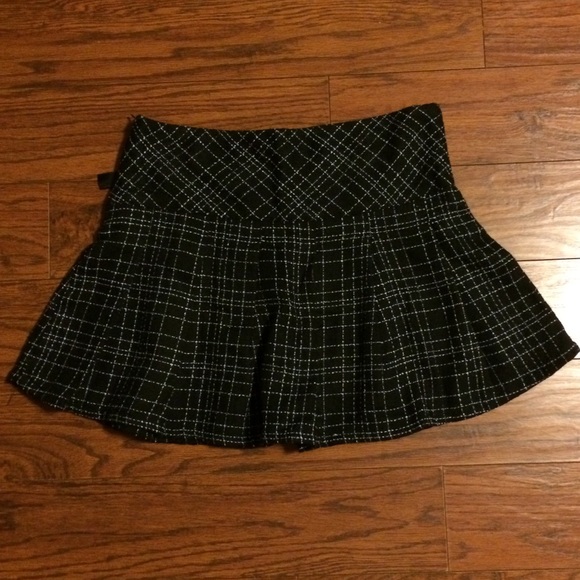 School Girl Skirt - Picture 4 of 4